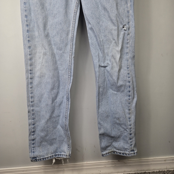 Vintage LEVIS 505 Light Blue Men's 31x30 Jeans. Flaws - Picture 3 of 16